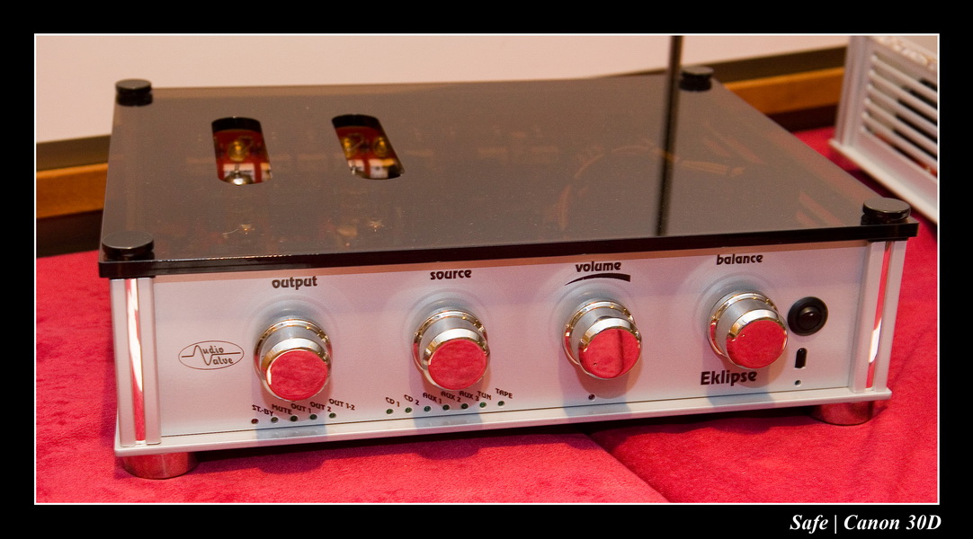 2006 - 10 - Salon hifi sofitel - 127